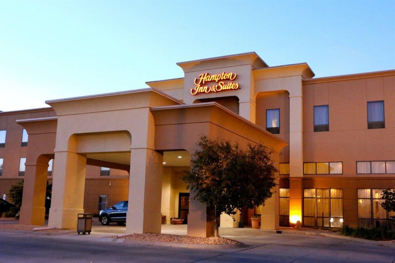 Hampton & Hotel 3*